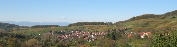 Blick nach Nordwesten vom Pfilb auf Feldberg am 26.10.2006 - oben rechts Stalten