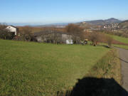 Blick nach Norden ber den Schleifsteinhof zwischen Dottingen und Grunern auf Staufen am 5.12.2007